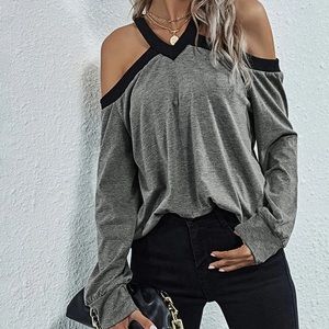 Cold shoulder black gray tee